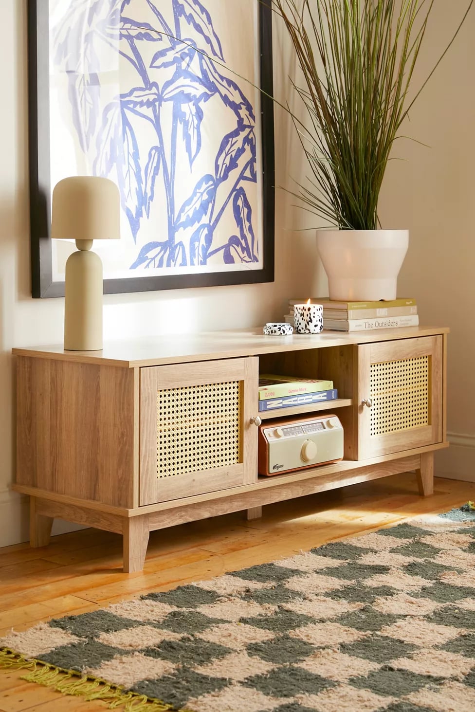 Affordable TV Stands： Discover the Cost for Every Budget