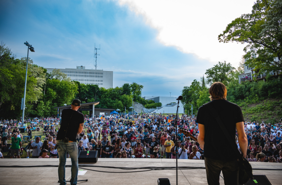 Appleton Music in the Park:  Your Guide to Free Summer Concerts!